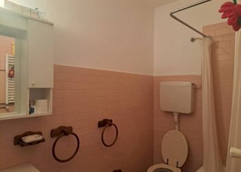 Bagno - Appartamento via Filanda, Porto Valtravaglia - foto 10