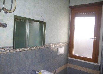 Bagno - Appartamento piazzale Europa, 2, Gallarate - foto 19