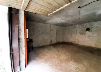 Box auto - Casa indipendente Frazione Sassella, Sondrio - foto 4