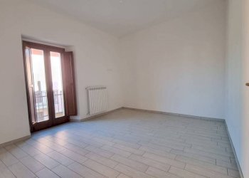 Stanza non arredata - Casa indipendente via Colle Saraceno, 24, Villa Sant'Angelo - foto 12