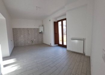 Stanza non arredata - Casa indipendente via Colle Saraceno, 24, Villa Sant'Angelo - foto 14