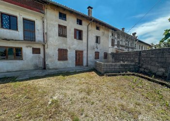 ESTERNI - Casa indipendente VIA CODROIPO 5, Bicinicco - foto 1