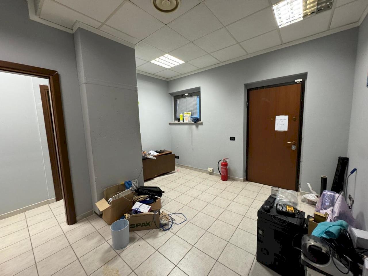 WhatsApp Image 2024-10-02 at 17.38.54(5).jpeg - Locale Commerciale Aulla - foto 3