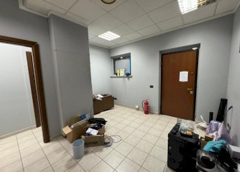 WhatsApp Image 2024-10-02 at 17.38.54(5).jpeg - Locale Commerciale Aulla - foto 3