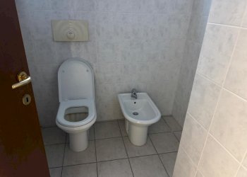 WhatsApp Image 2024-10-02 at 17.38.54(7).jpeg - Locale Commerciale Aulla - foto 12