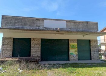 WhatsApp Image 2024-03-18 at 12.40.47 (3).jpeg - Non Alimentare Amelia - foto 23