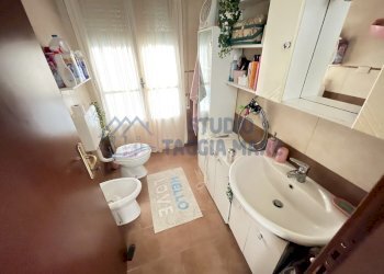 IMG_1753.JPG - Porzione di casa Sanremo - foto 21