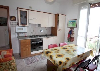 monoblocco cucina - Bilocale Corso Europa 20., Borghetto Santo Spirito - foto 3