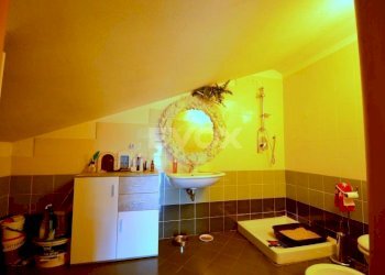 Three-room apartment Bologna - photo 19