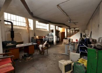 Deposito - Magazzino via Milite Ignoto, 3, Cuorgnè - foto 4