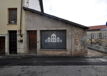 Facciata - Magazzino via Milite Ignoto, 3, Cuorgnè - foto 15