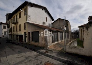 Facciata - Magazzino via Milite Ignoto, 3, Cuorgnè - foto 16