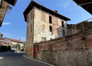 Facciata - Casa indipendente via Roma, 11, Bairo - foto 7