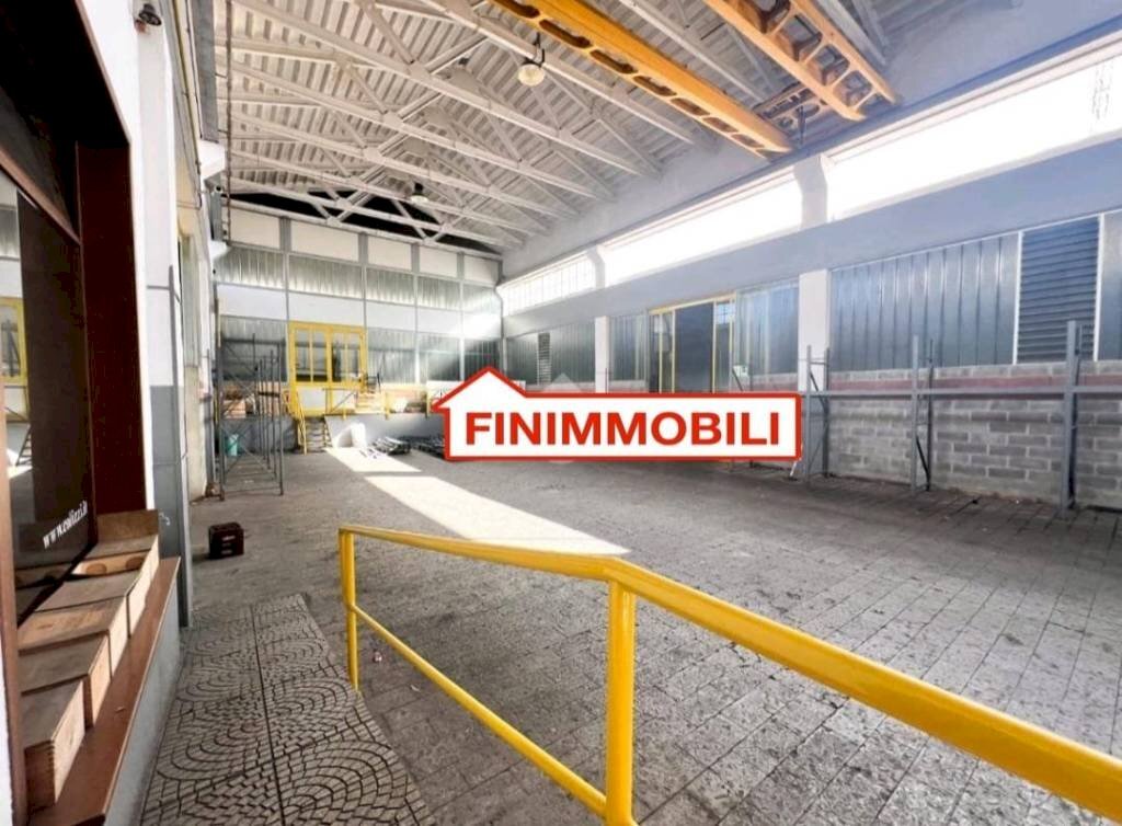 Interno non residenziale - Capannone via Piave, Monza - foto 3