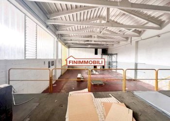 Interno non residenziale - Capannone via Piave, Monza - foto 2