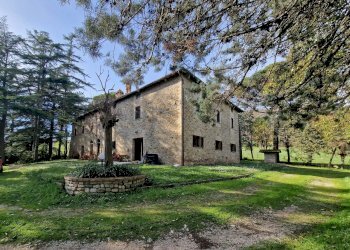 04.jpg - Portion of a house Frazione Niccone, Umbertide - photo 4