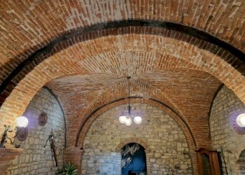 12.jpg - Portion of a house Frazione Niccone, Umbertide - photo 12