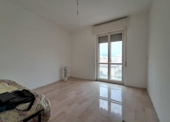 camera - Two-room apartment Corso IV Novembre 15, Borghetto Santo Spirito - photo 4