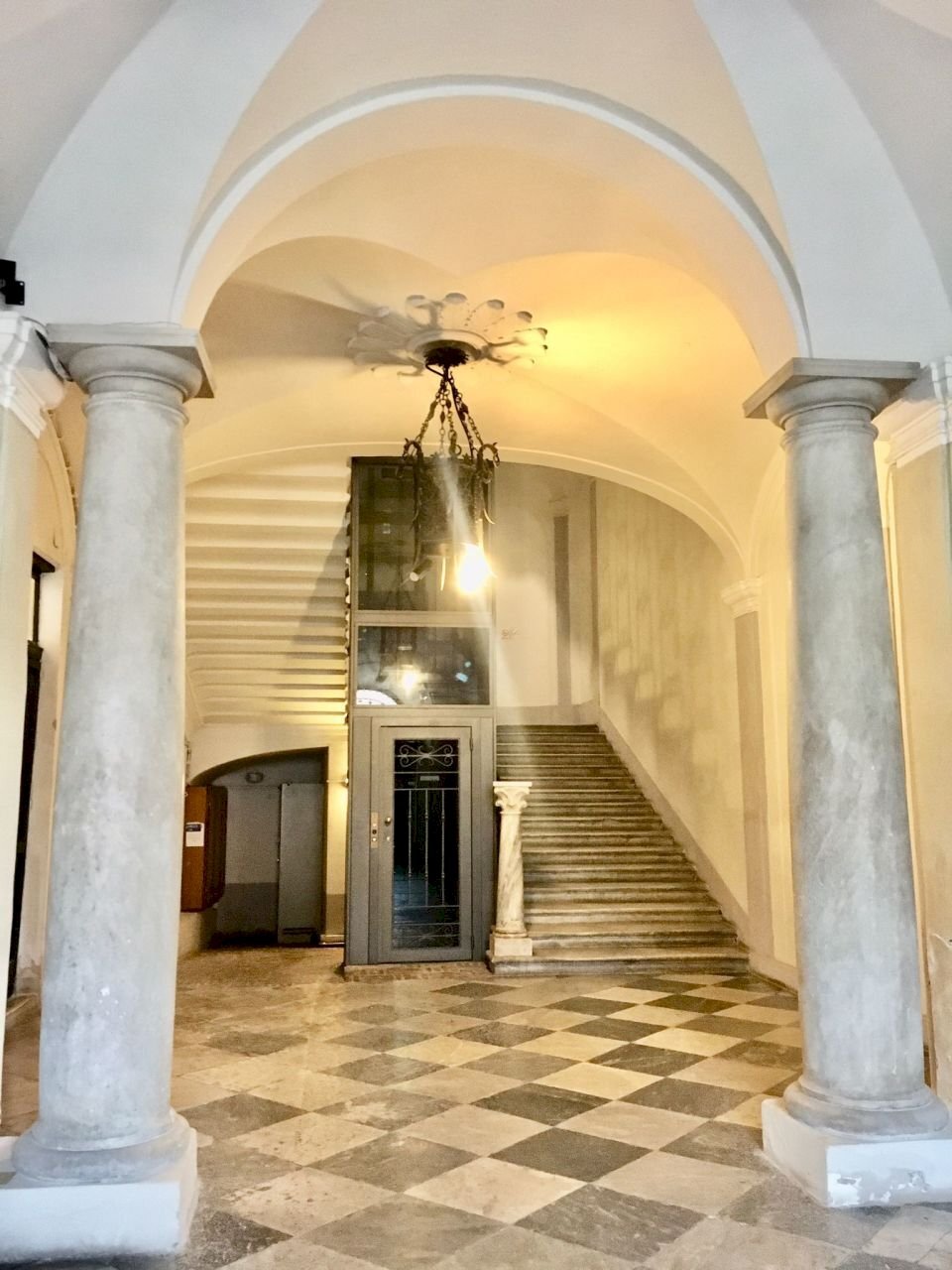 WhatsApp Image 2021-12-20 at 12.08.24.jpeg - Four-room apartment Sarzana - photo 1