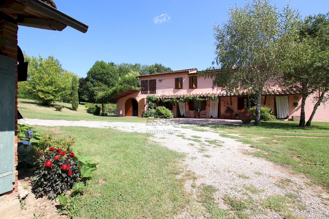 vendesi rustico con piscina e parco IMG_3909.JPG - Casale Via della Chiesa di Gragnano, Lucca - photo 3