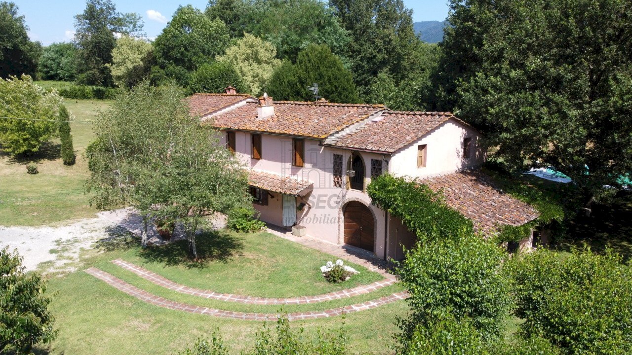 vendesi rustico con piscina e parco DJI_0728.JPG - Casale Via della Chiesa di Gragnano, Lucca - photo 1