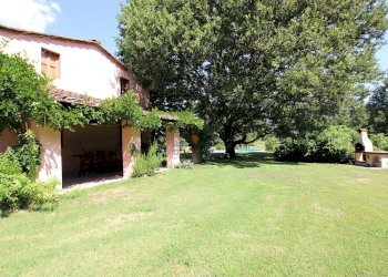 vendesi rustico con piscina e parco IMG_4008.JPG - Casale Via della Chiesa di Gragnano, Lucca - foto 7