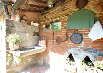 vendesi rustico con piscina e parco IMG_3906.JPG - Casale Via della Chiesa di Gragnano, Lucca - foto 13