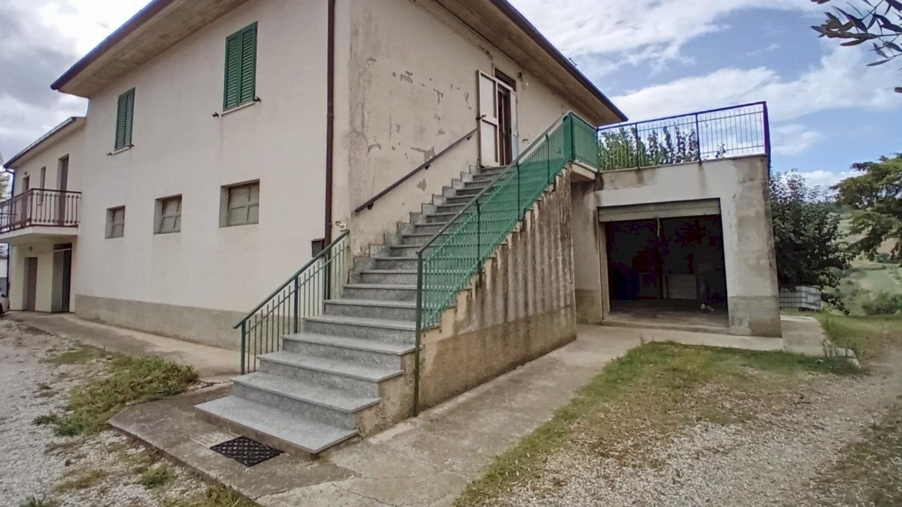 Immagine WhatsApp 2023-11-24 ore 10.58.27_53b87c66 - Apartment Pineto - photo 1