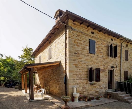 Semi-detached house Montefiorino - photo 2