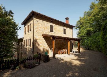 Casa semi indipendente Montefiorino - foto 1