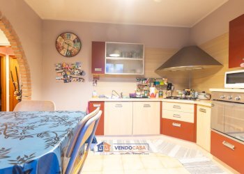 Bilocale Castagnole Monferrato - foto 9