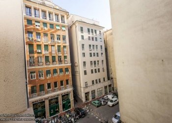 vista - Appartamento piazzetta Jacopo da Varagine, 5, Genova (zona Centro Storico) - foto 20