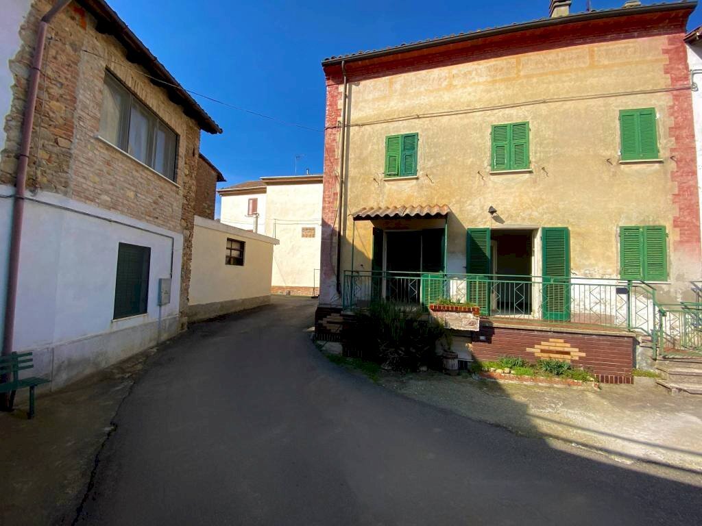 FACCIATA - Rustico Sant'Agata Fossili - foto 3