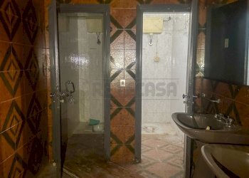 BAGNO - Locale Commerciale Viale dei Coralli 25, Latisana - foto 9