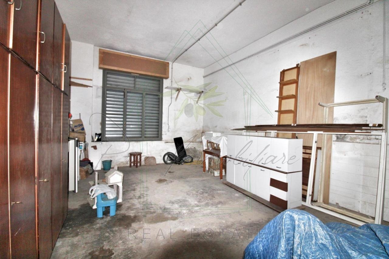 IMG_4319 (Copy).jpg - Locale Commerciale Via Santa Maria del Campo 134D, Rapallo - foto 1