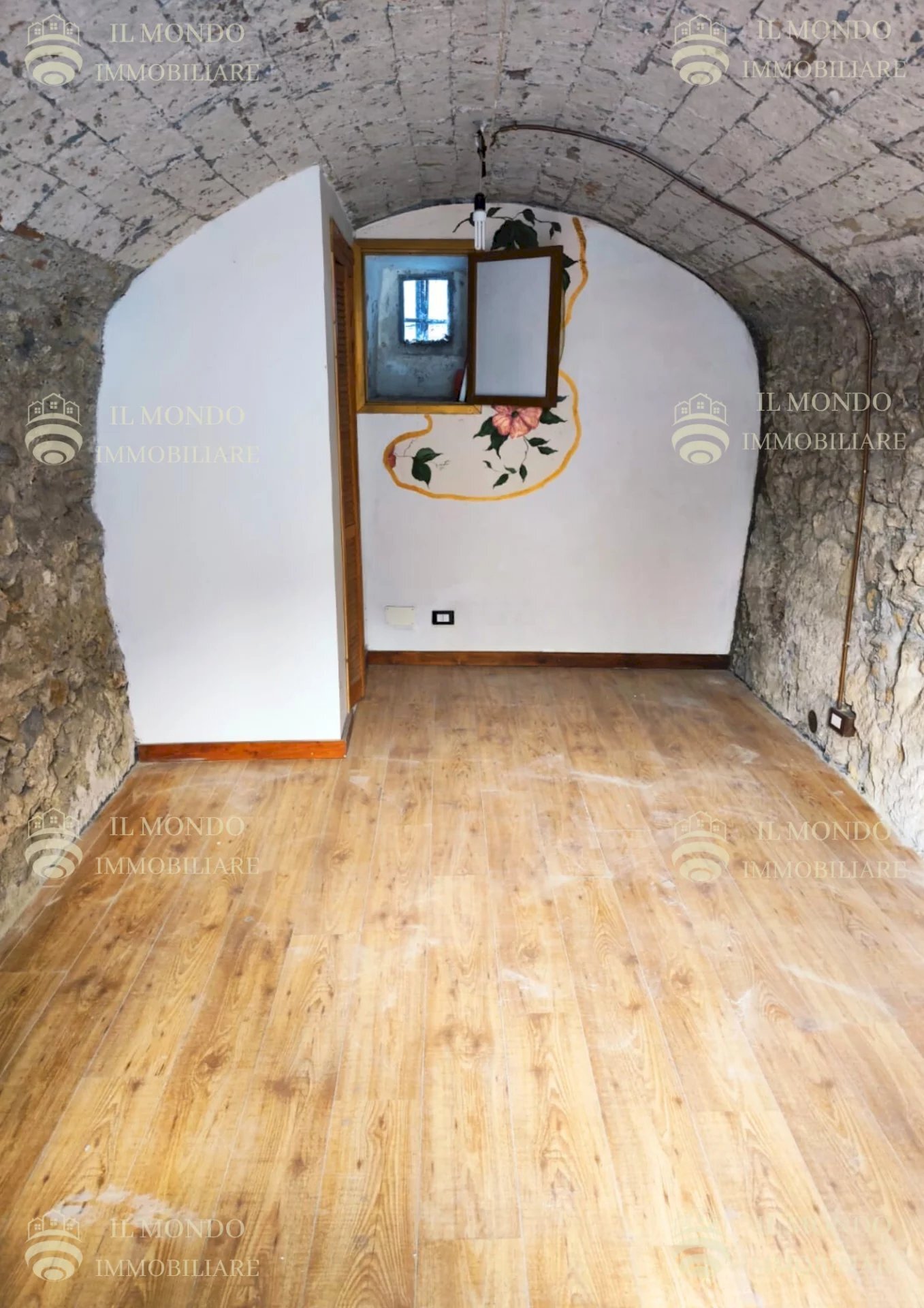 Locale Commerciale Via Roma, snc., Palombara Sabina - foto 1