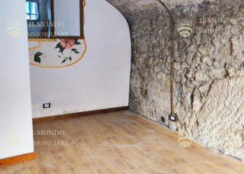 Locale Commerciale Via Roma, snc., Palombara Sabina - foto 4