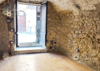 Locale Commerciale Via Roma, snc., Palombara Sabina - foto 7