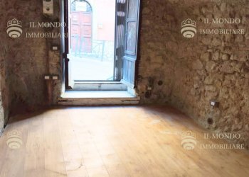 Locale Commerciale Via Roma, snc., Palombara Sabina - foto 8