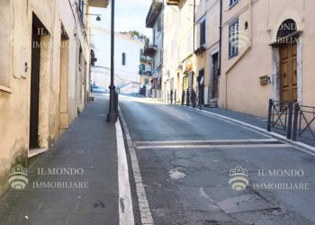 Locale Commerciale Via Roma, snc., Palombara Sabina - foto 12