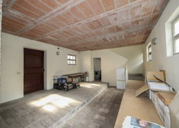 Porzione di casa strada Vignolese, 1520, frazione San Donnino, Modena - foto 2