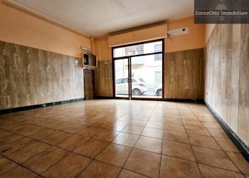 Locale Commerciale via san Lorenzo, Monserrato - foto 2