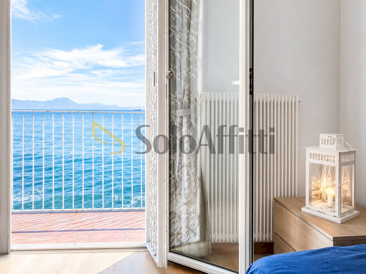 Soggiorno - dettagli - Appartamento Via Posillipo, Napoli - foto 3