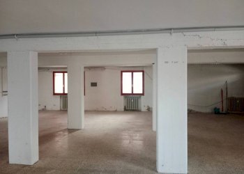 Box auto - Negozio via Mare di Bering, Carpi - foto 2