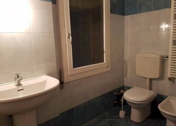 bagno - Ufficio via Augusto Majani, Bologna (zona Centro Storico) - foto 23