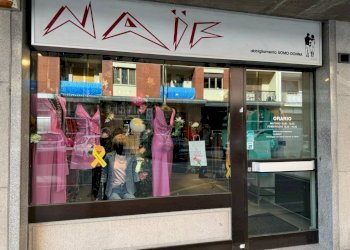 Interno non residenziale - Negozio via Chambery, 51, Aosta - foto 2