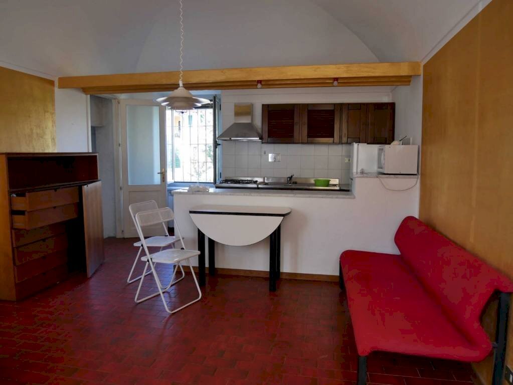 Cucina - Bilocale via Cuneo, 36, Bra - foto 1