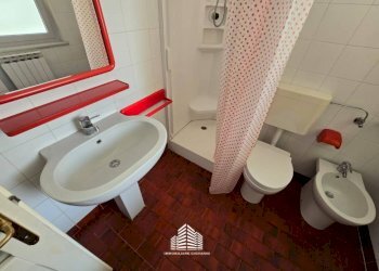 Bagno - Two-room apartment via Cuneo, 36, Bra - photo 13