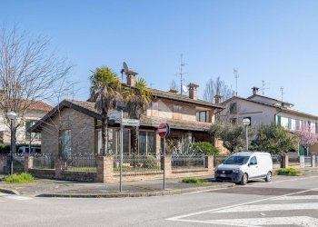 Villa Via C. Flammarion, Ravenna - foto 1
