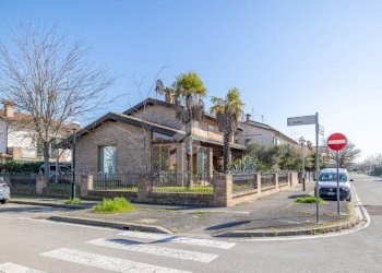 Villa Via C. Flammarion, Ravenna - foto 3